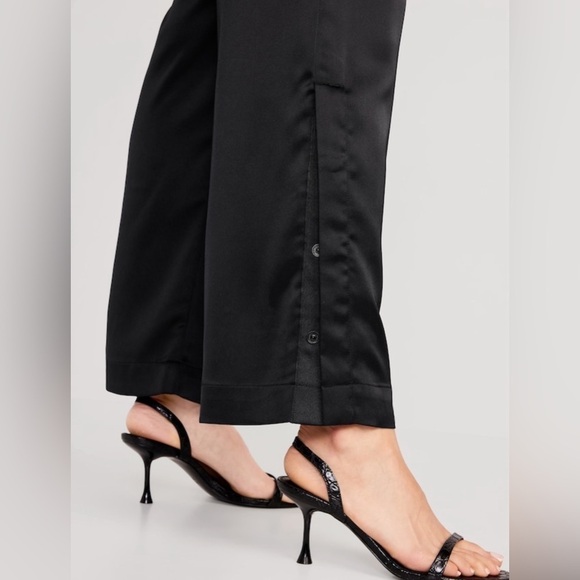 NWT! Black Mid-Rise Wide-Leg Satin Track Pants for Women - Size 2X  🔹 - Picture 4 of 9